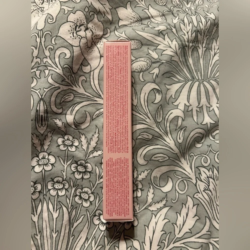 O/S Lip Snatcher Hydrating Lipstick and Lip Gloss Duo